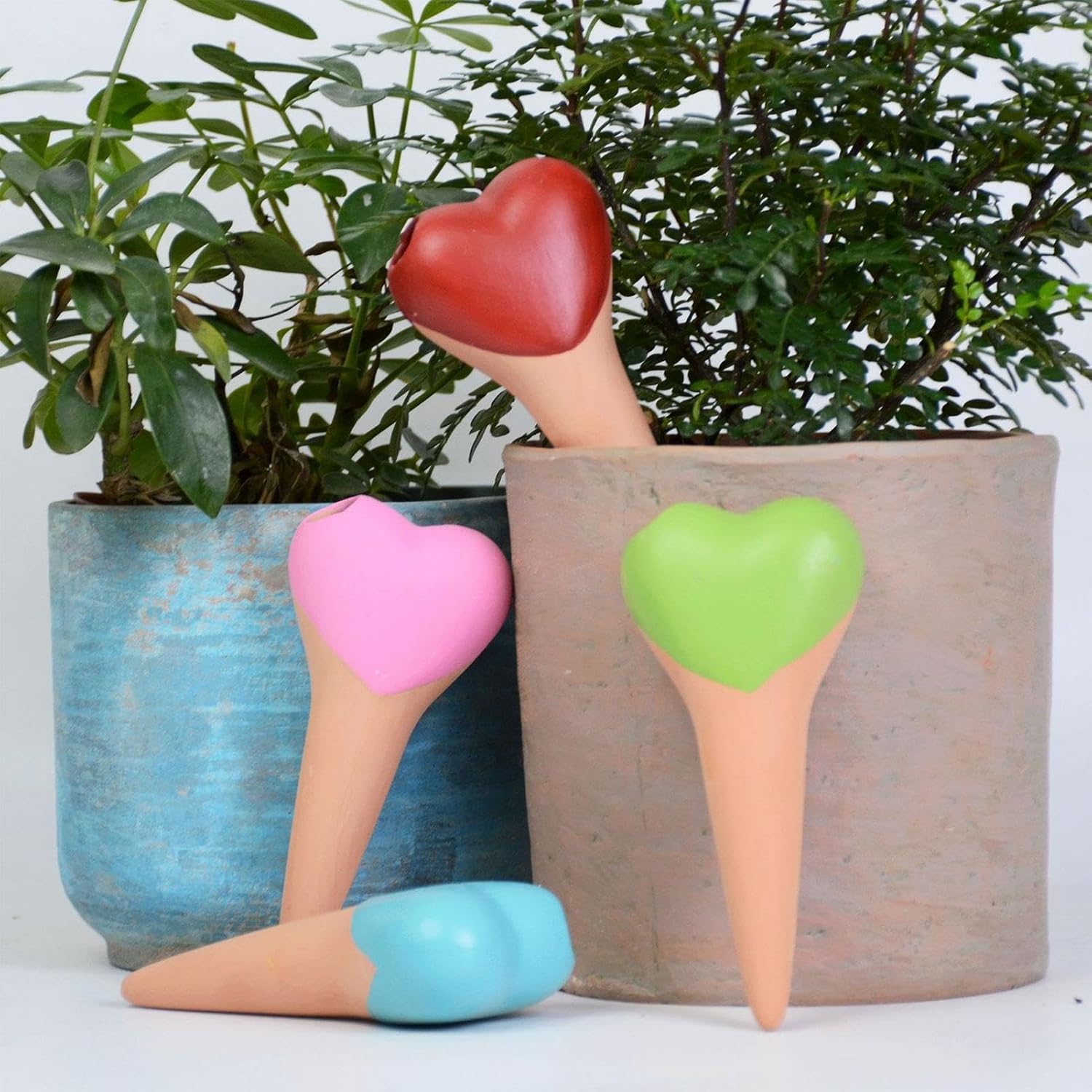 CERAMIC WATERING SPIKES - LOVE HEART SHAPE