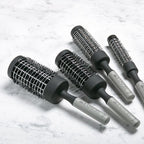 MAGNESIUM VOLUMIZING BRUSH