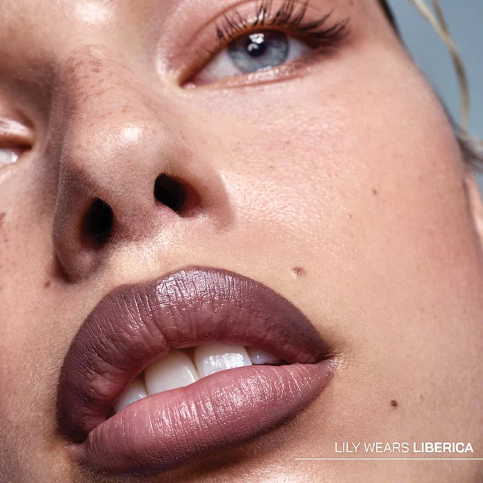 UNIVERSAL LIP LINER