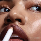 UNIVERSAL LIP LINER